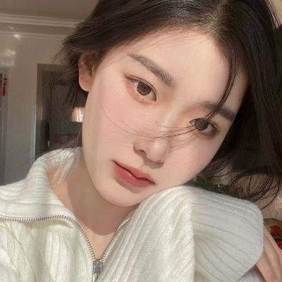 购物狂女主混圈手册